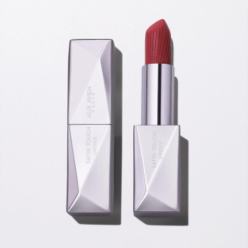 Помада сатиновая ALIX AVIEN (Lipstick satin touch 820 bright maroon)