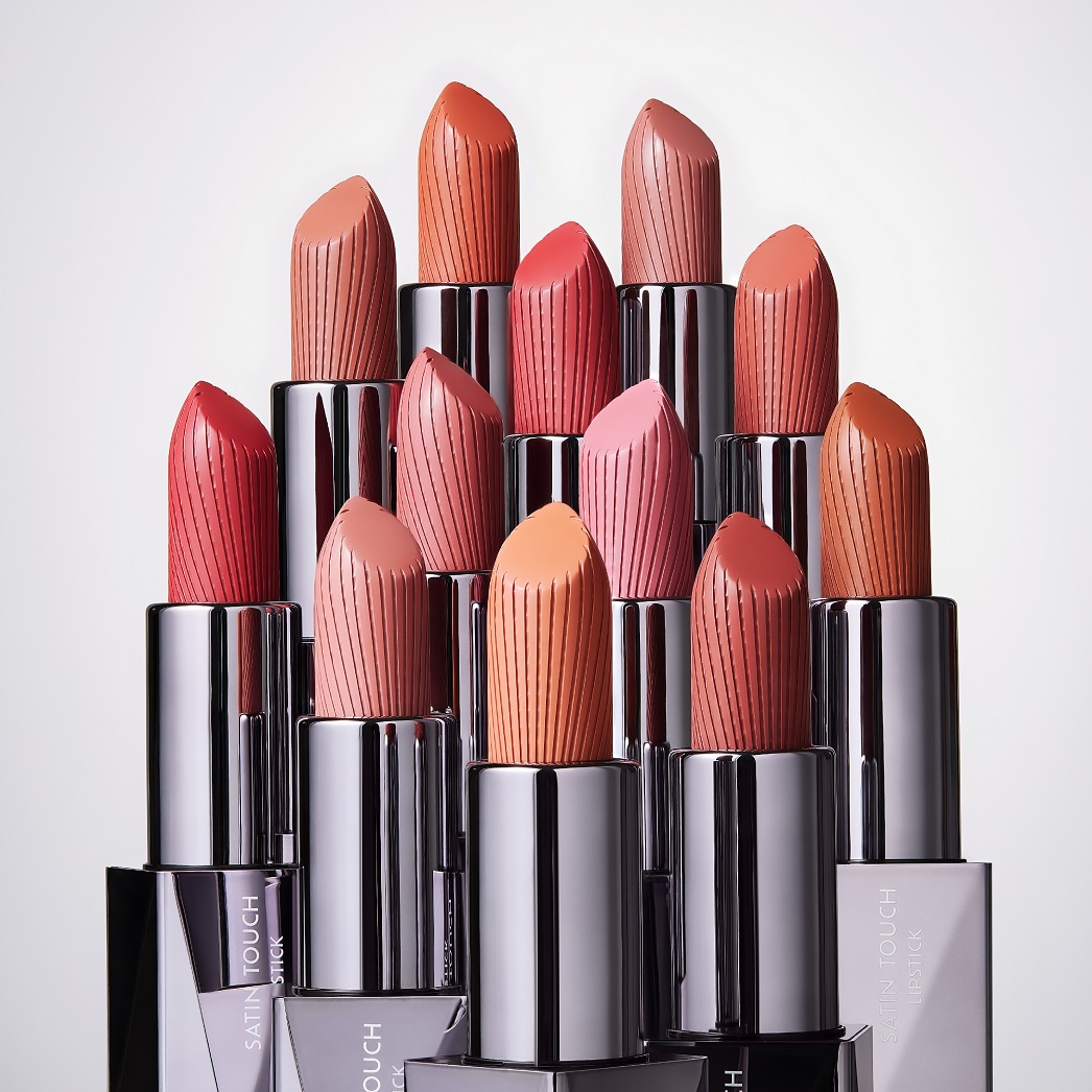 Помада сатиновая ALIX AVIEN (Lipstick satin touch 820 bright maroon)