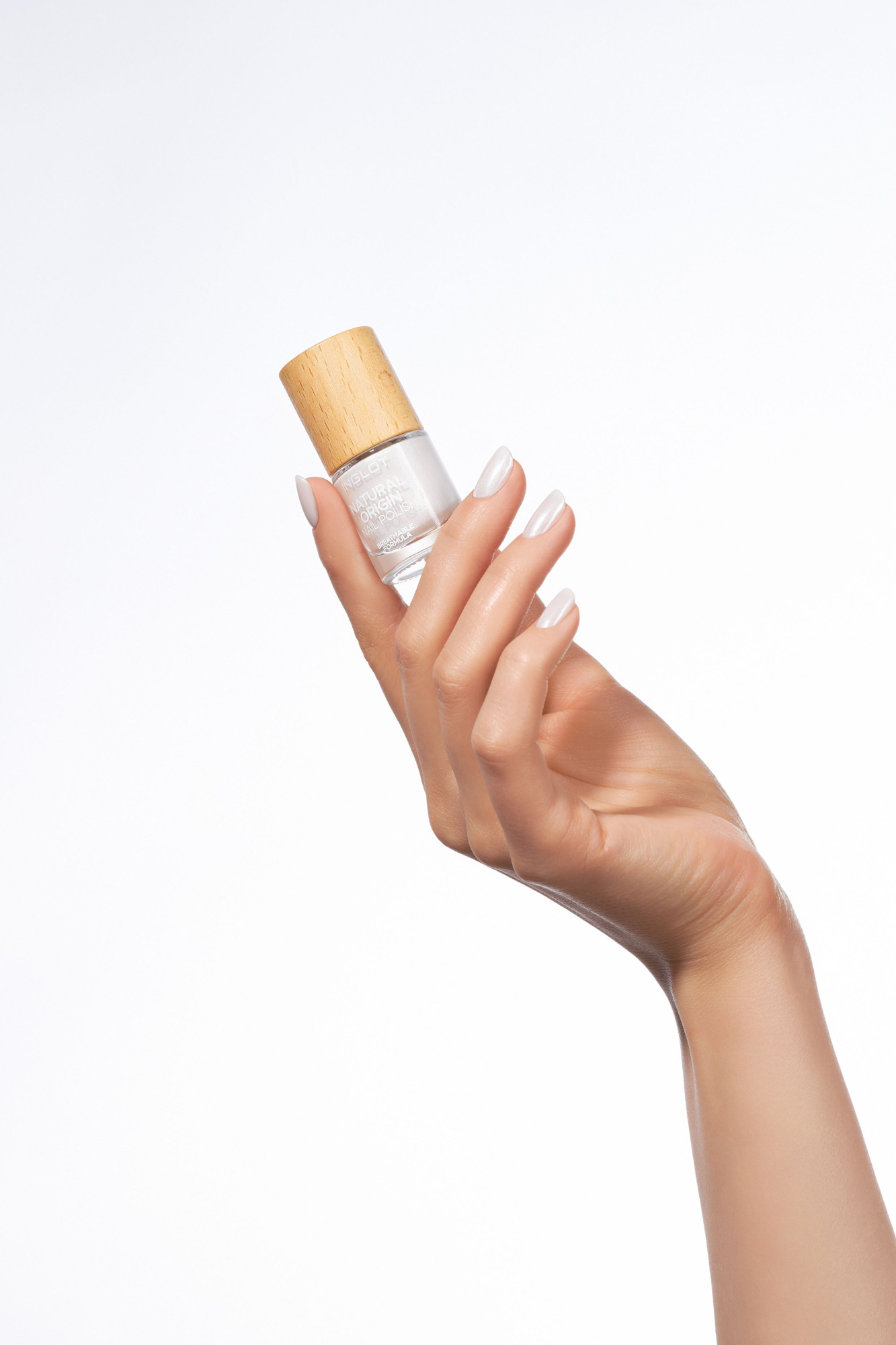 Лак для ногтей Natural Origin INGLOT (Nail polish natural origin 046 ice pearl)